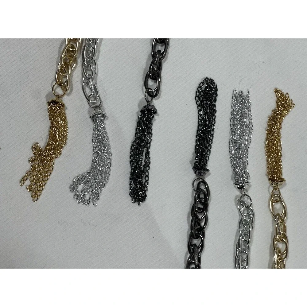 The Unbranded Brand triple chain